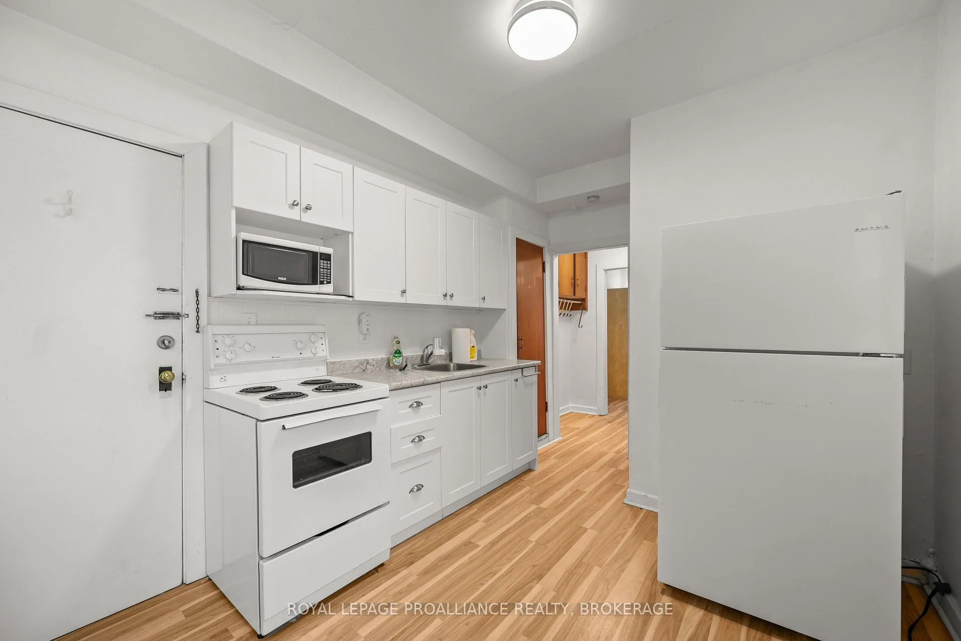 Photo 18 of 176 Nelson Street, Kingston, Central City East — HOMEH