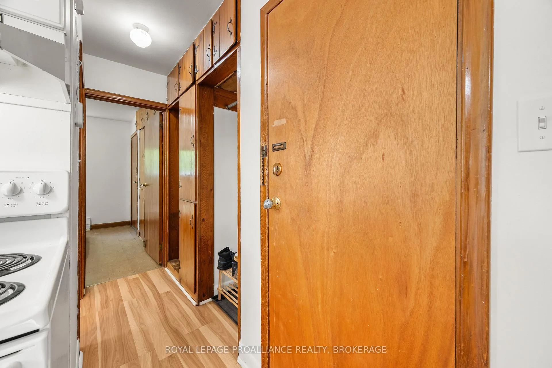 Photo 25 of 176 Nelson Street, Kingston, Central City East — HOMEH