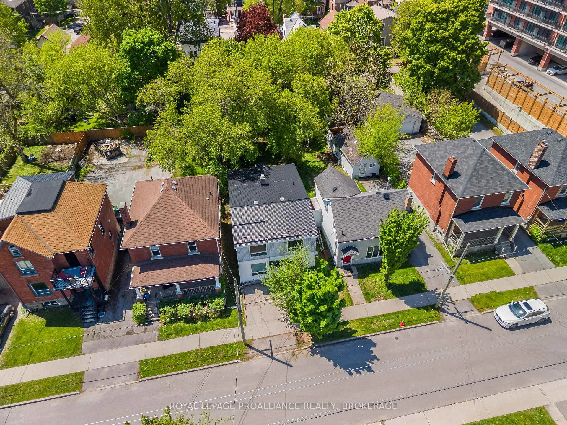 Photo 42 of 176 Nelson Street, Kingston, Central City East — HOMEH