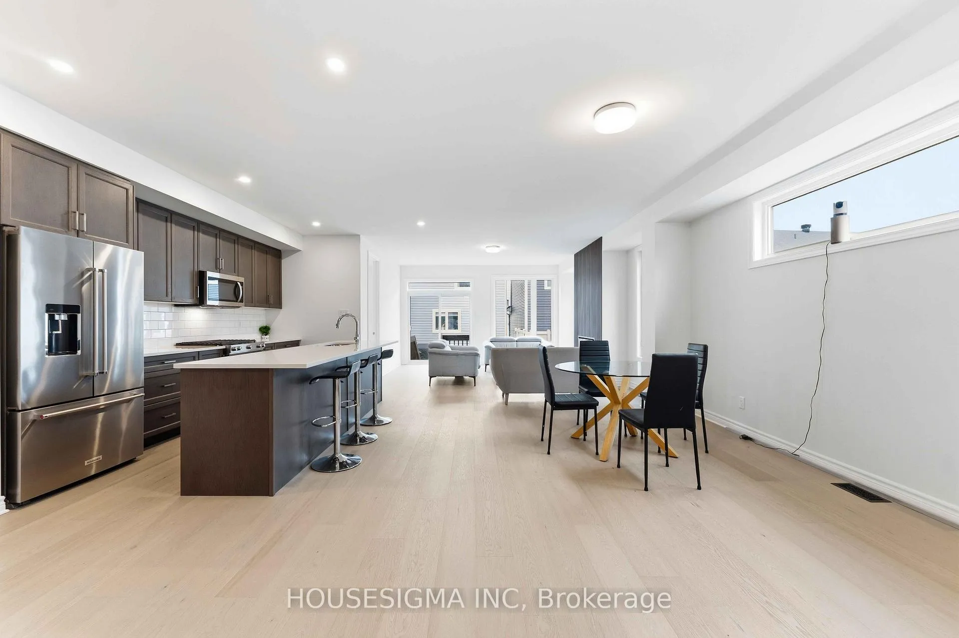 Photo 7 of 126 Lumen Place, Ottawa, Chapel Hill South - Orleans Village — HOMEH