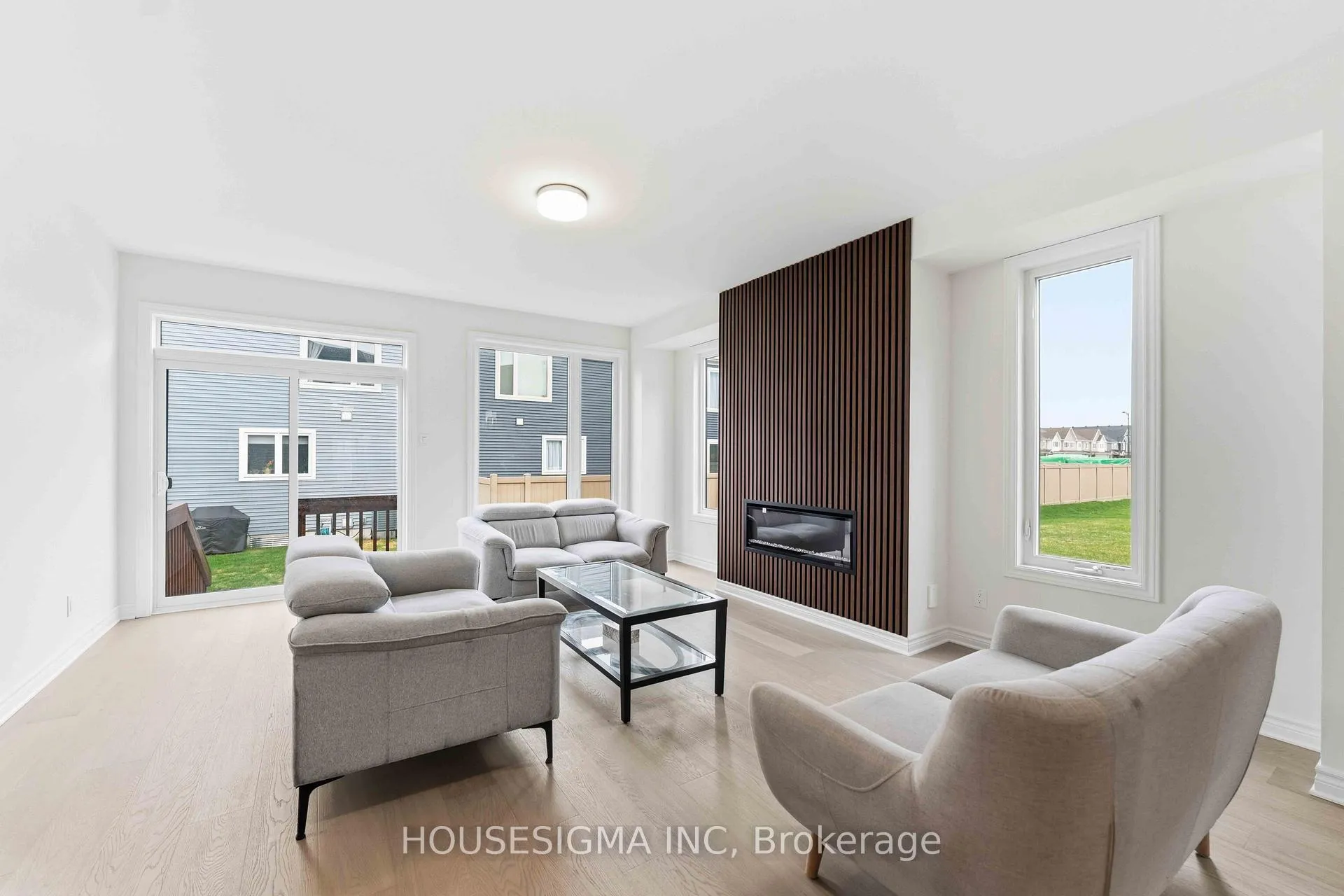 Photo 13 of 126 Lumen Place, Ottawa, Chapel Hill South - Orleans Village — HOMEH