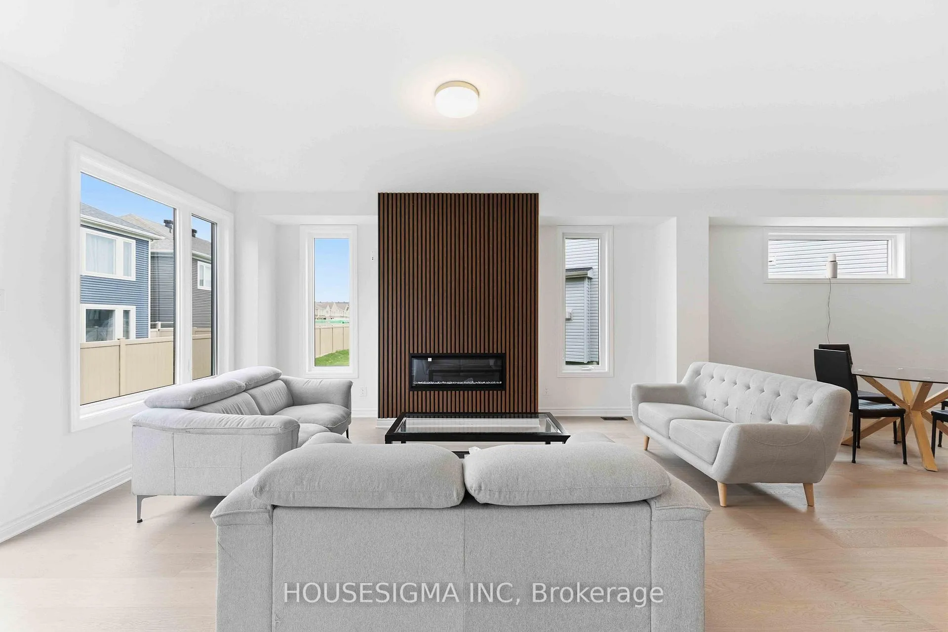 Photo 14 of 126 Lumen Place, Ottawa, Chapel Hill South - Orleans Village — HOMEH