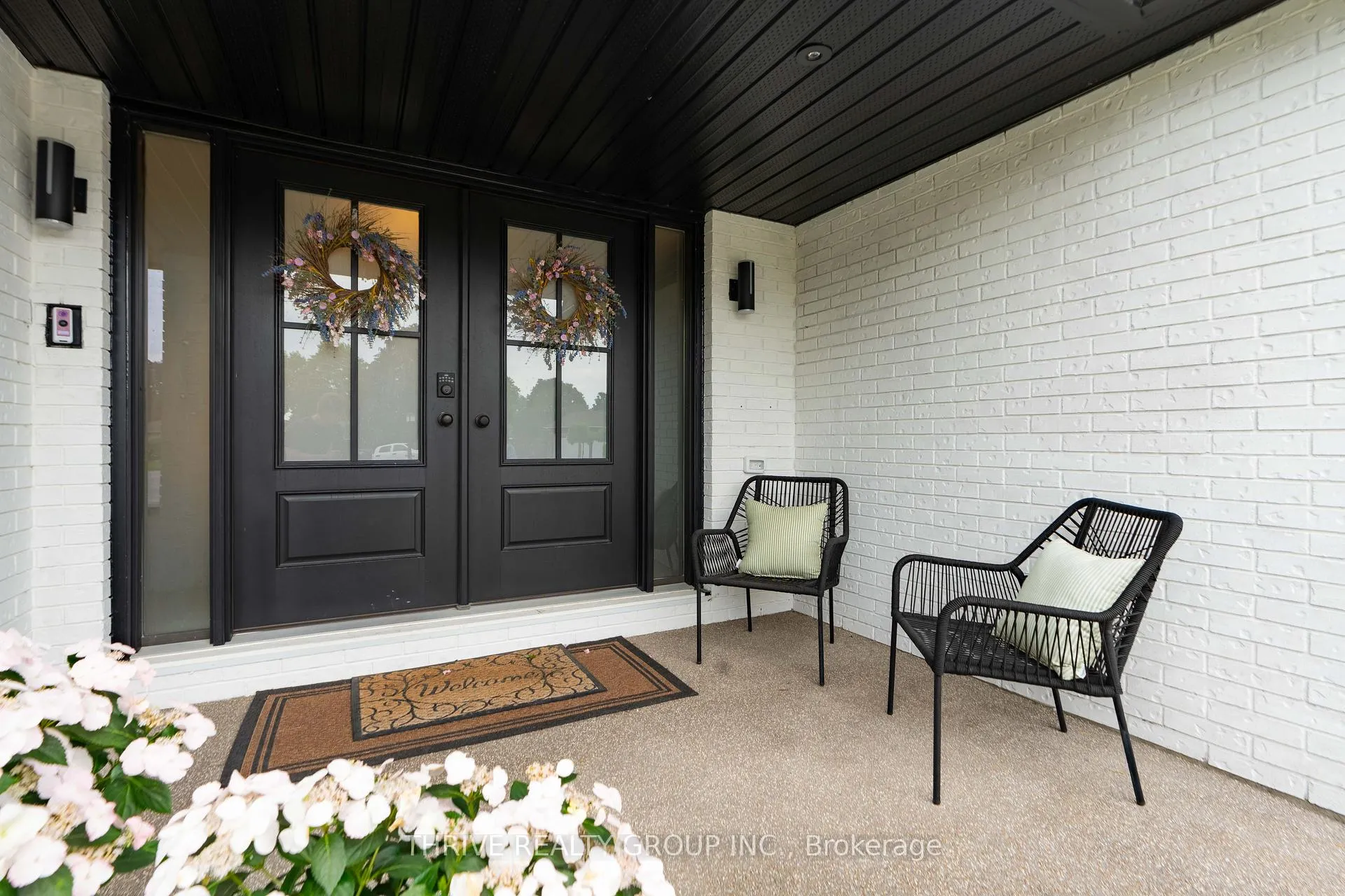 Photo 2 of 137 Sherwood Place, Thames Centre, Dorchester — HOMEH
