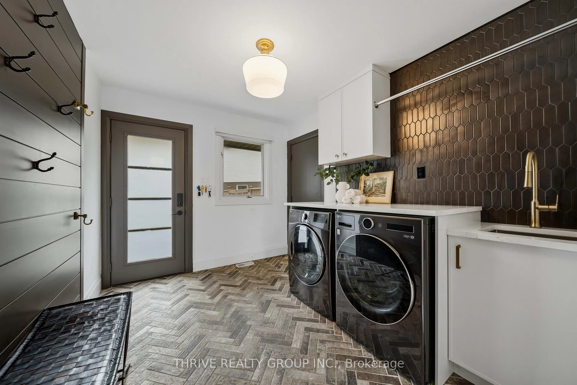Photo 19 of 137 Sherwood Place, Thames Centre, Dorchester — HOMEH