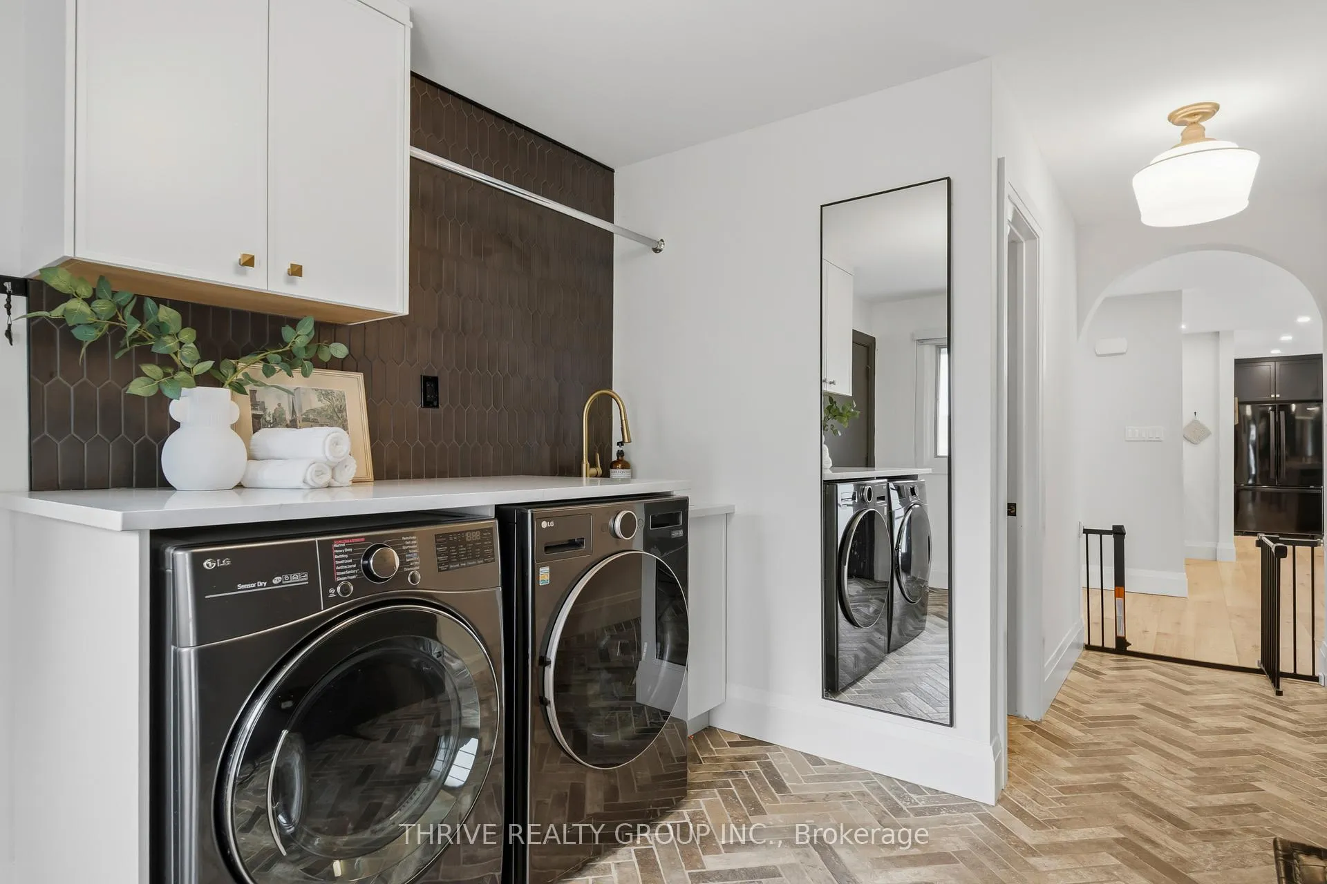 Photo 20 of 137 Sherwood Place, Thames Centre, Dorchester — HOMEH
