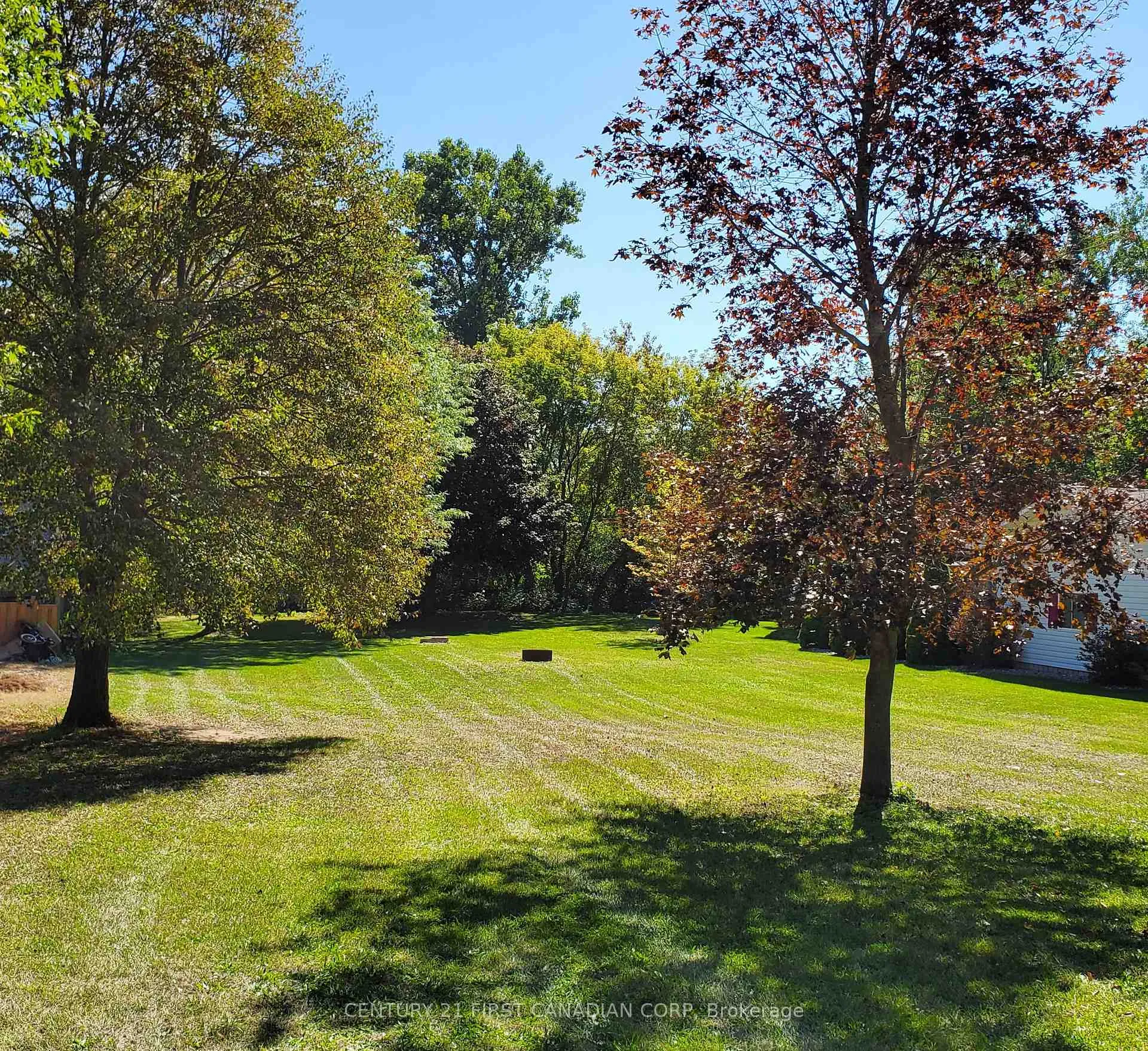 Photo 2 of 8275 Goosemarsh Line, Lambton Shores, Grand Bend — HOMEH