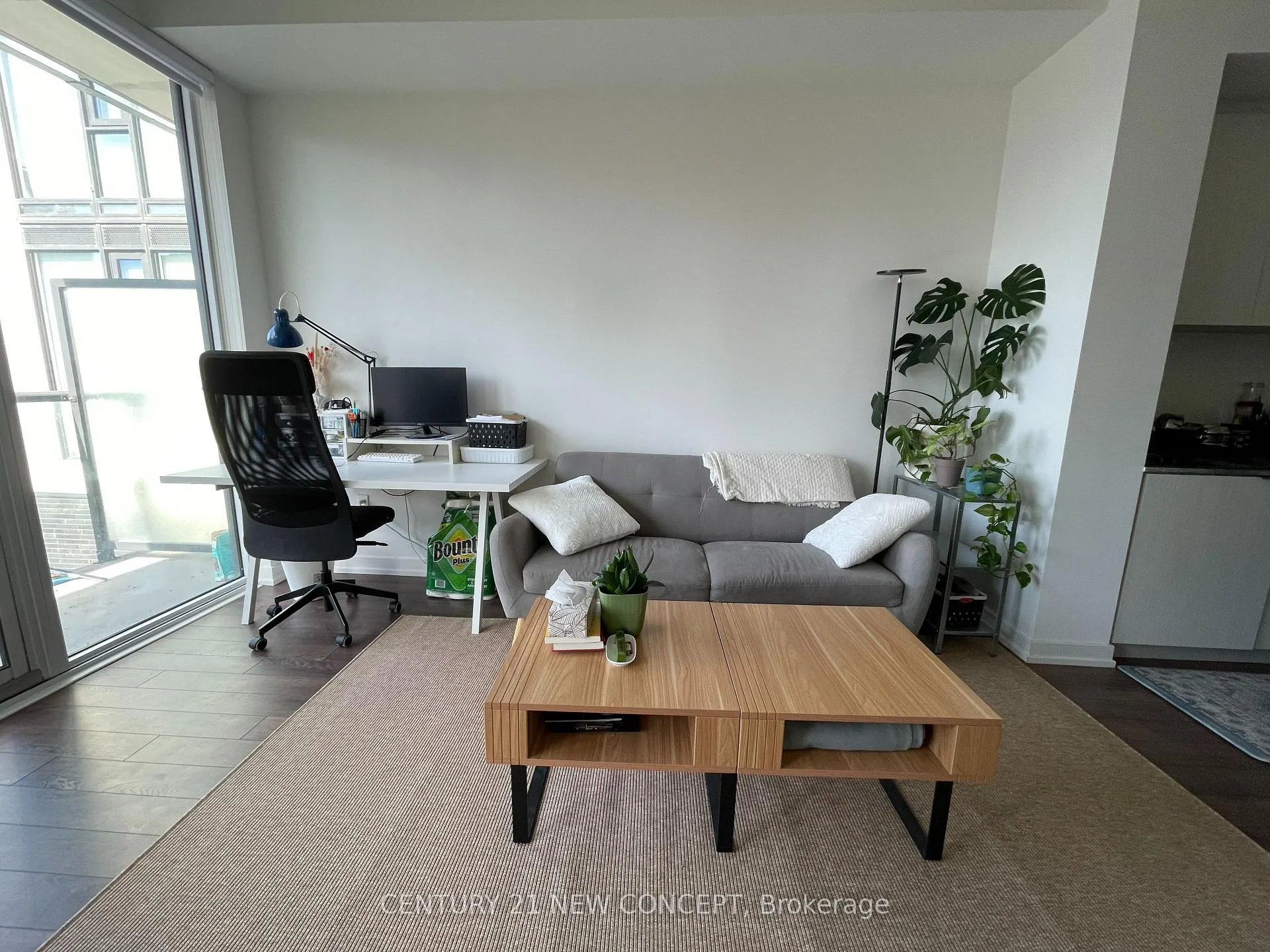 Photo 8 of Unit 1009, 158 Front Street E, Toronto, Moss Park — HOMEH