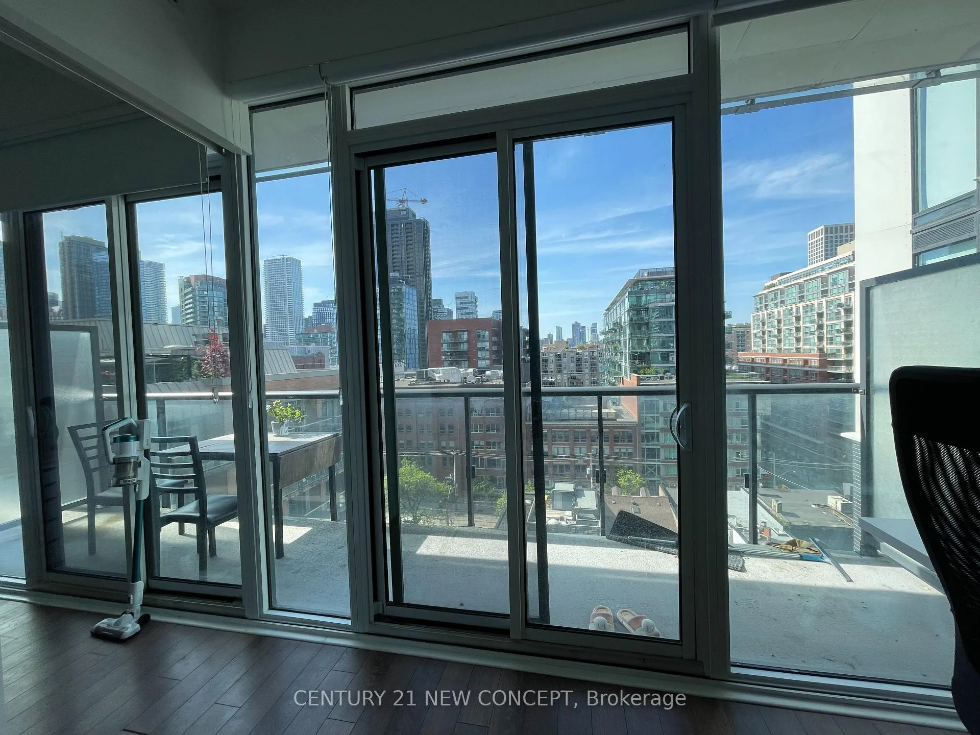 Photo 14 of Unit 1009, 158 Front Street E, Toronto, Moss Park — HOMEH