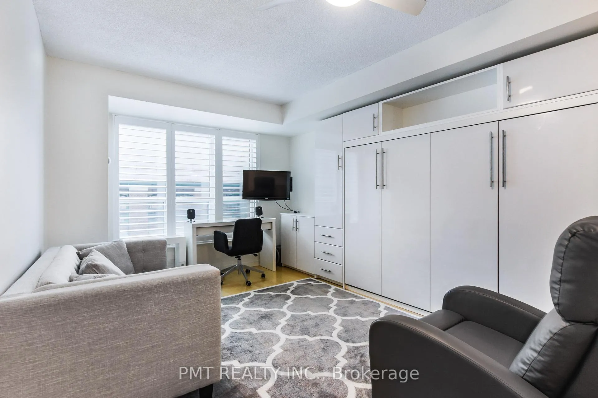 Photo 8 of Unit 340, 109 Front Street E, Toronto, Moss Park — HOMEH