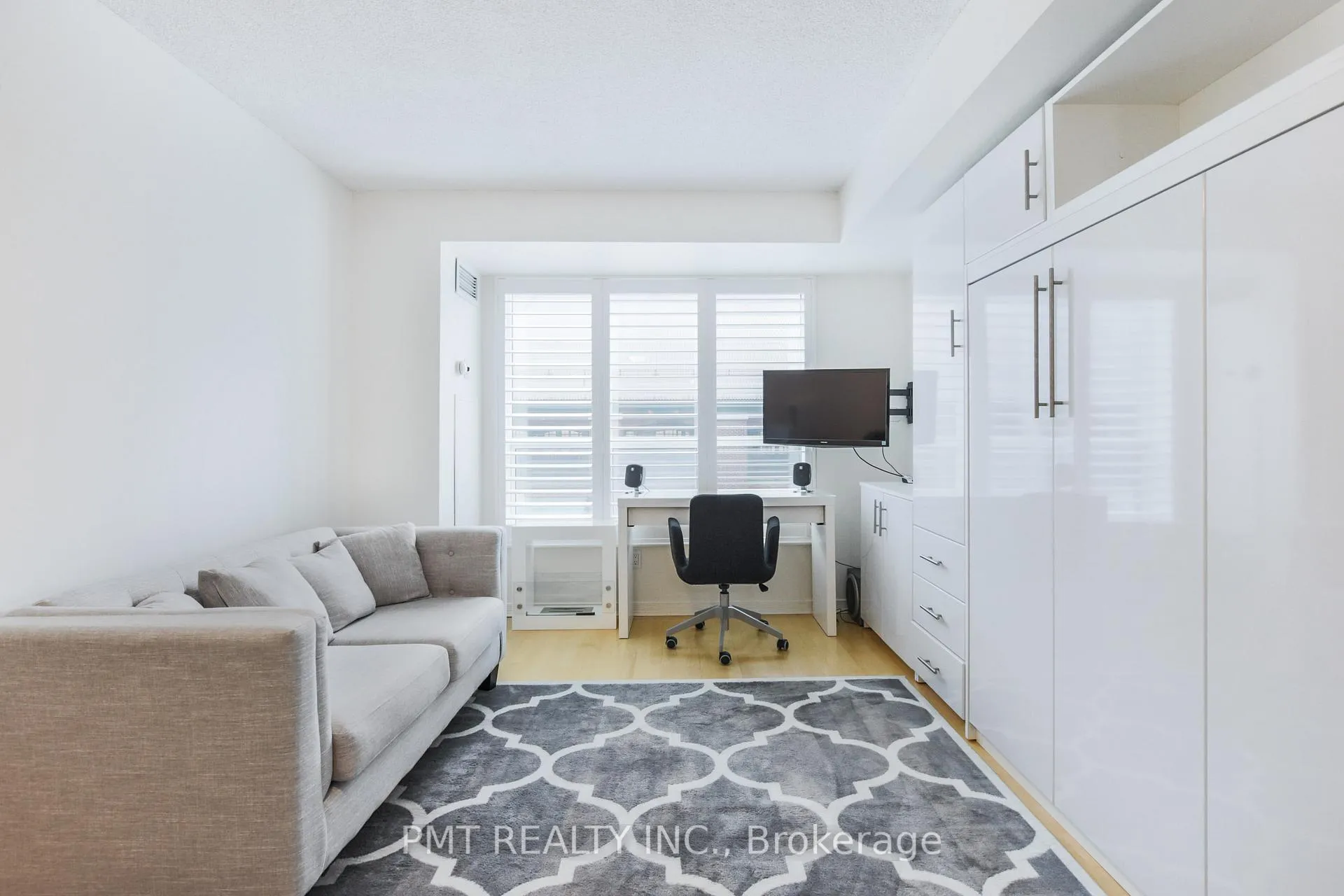 Photo 9 of Unit 340, 109 Front Street E, Toronto, Moss Park — HOMEH