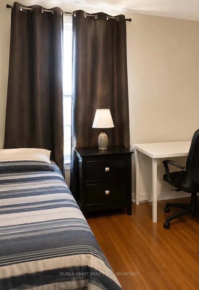 Photo 5 of Unit D, 301 Division Street, Kingston, East of Sir John A. Blvd — HOMEH