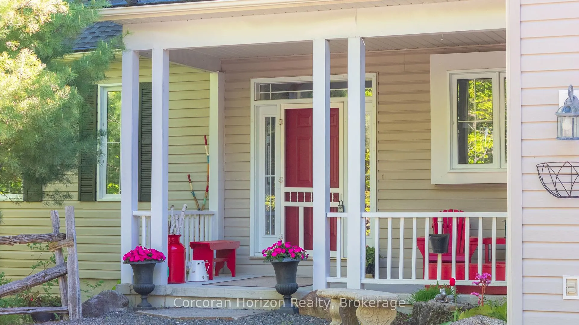 Photo 9 of 15 Lyndsey Lane, McKellar — HOMEH