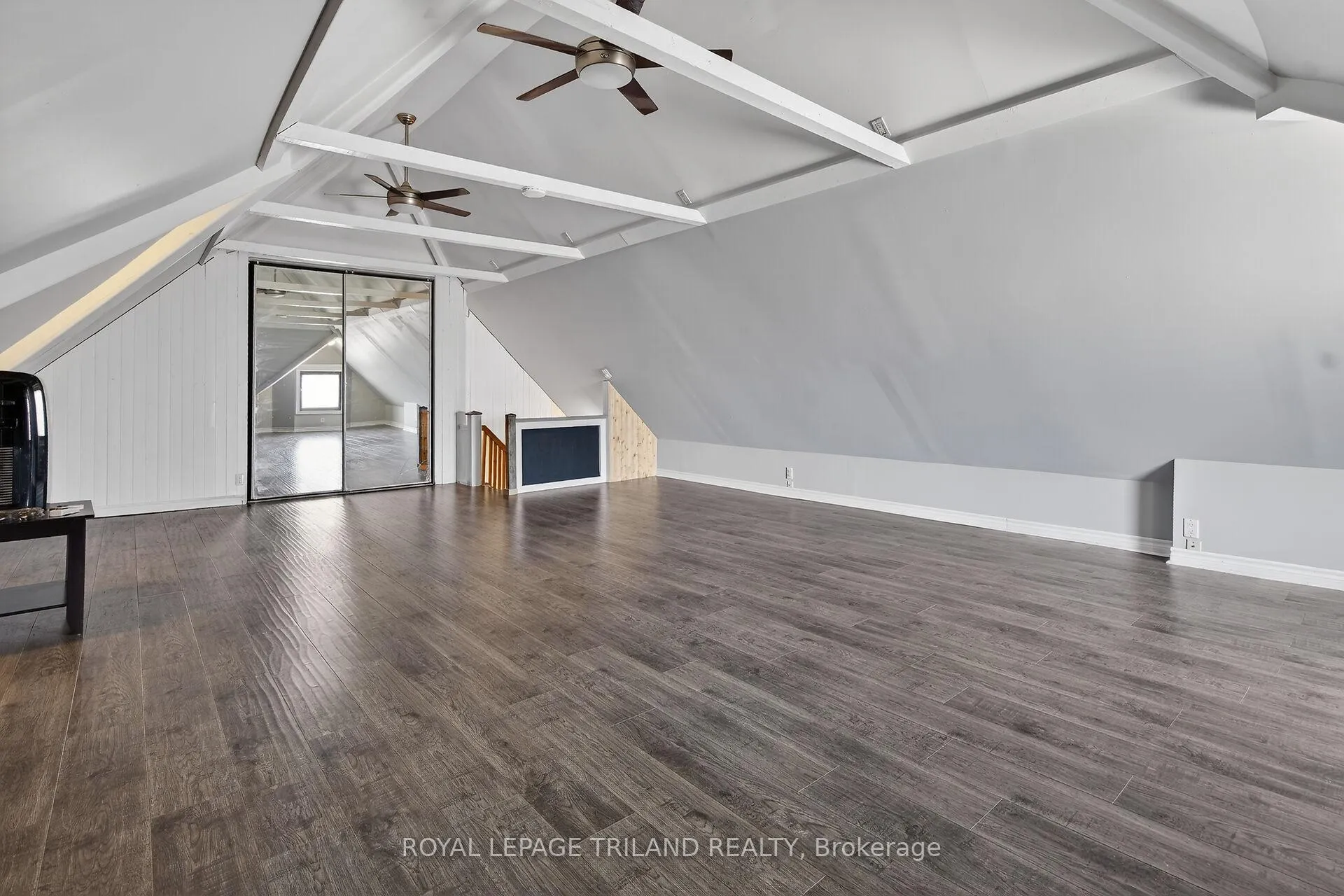 Photo 24 of 40 Metcalfe Street, St. Thomas — HOMEH