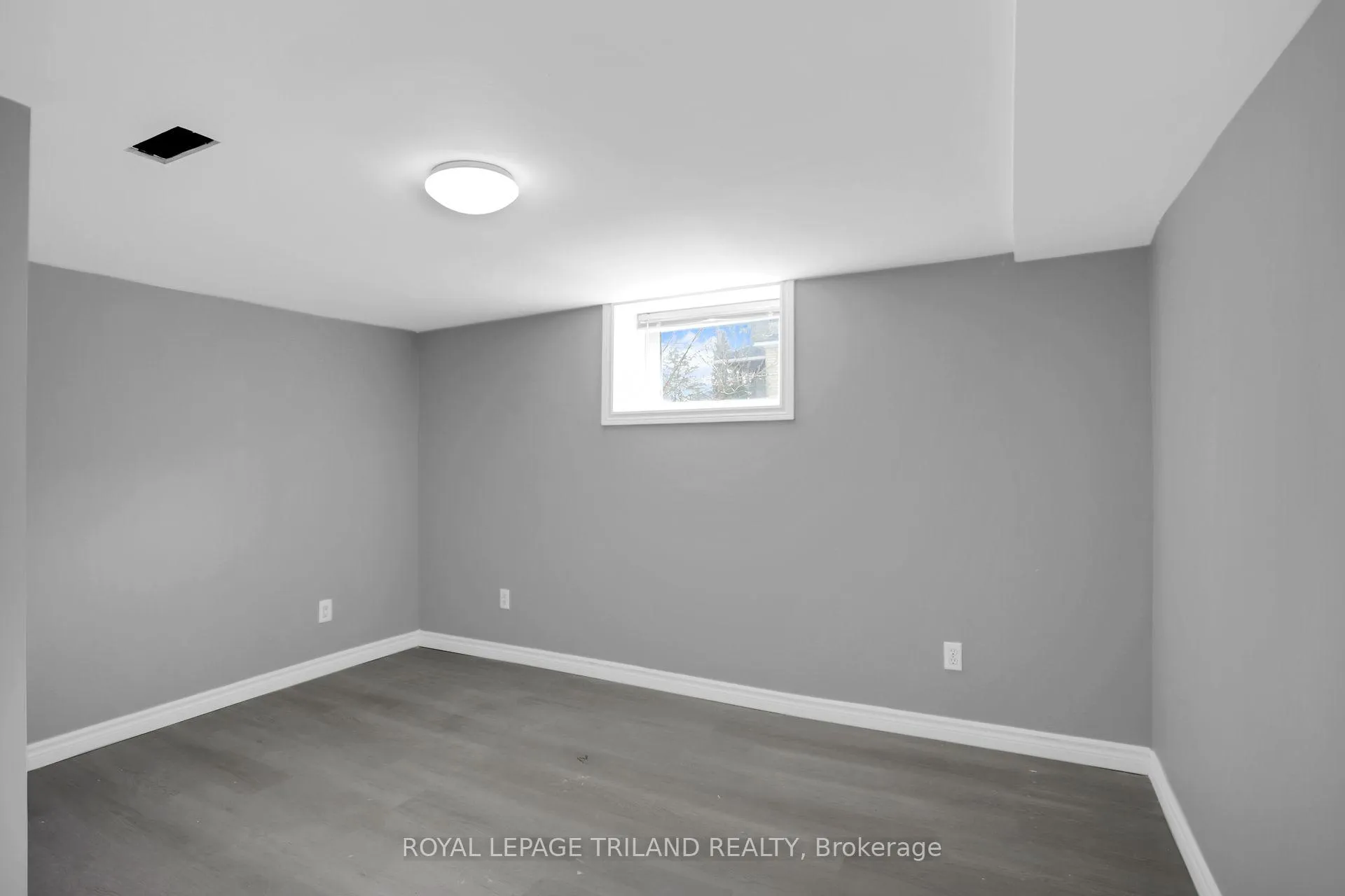 Photo 30 of 40 Metcalfe Street, St. Thomas — HOMEH