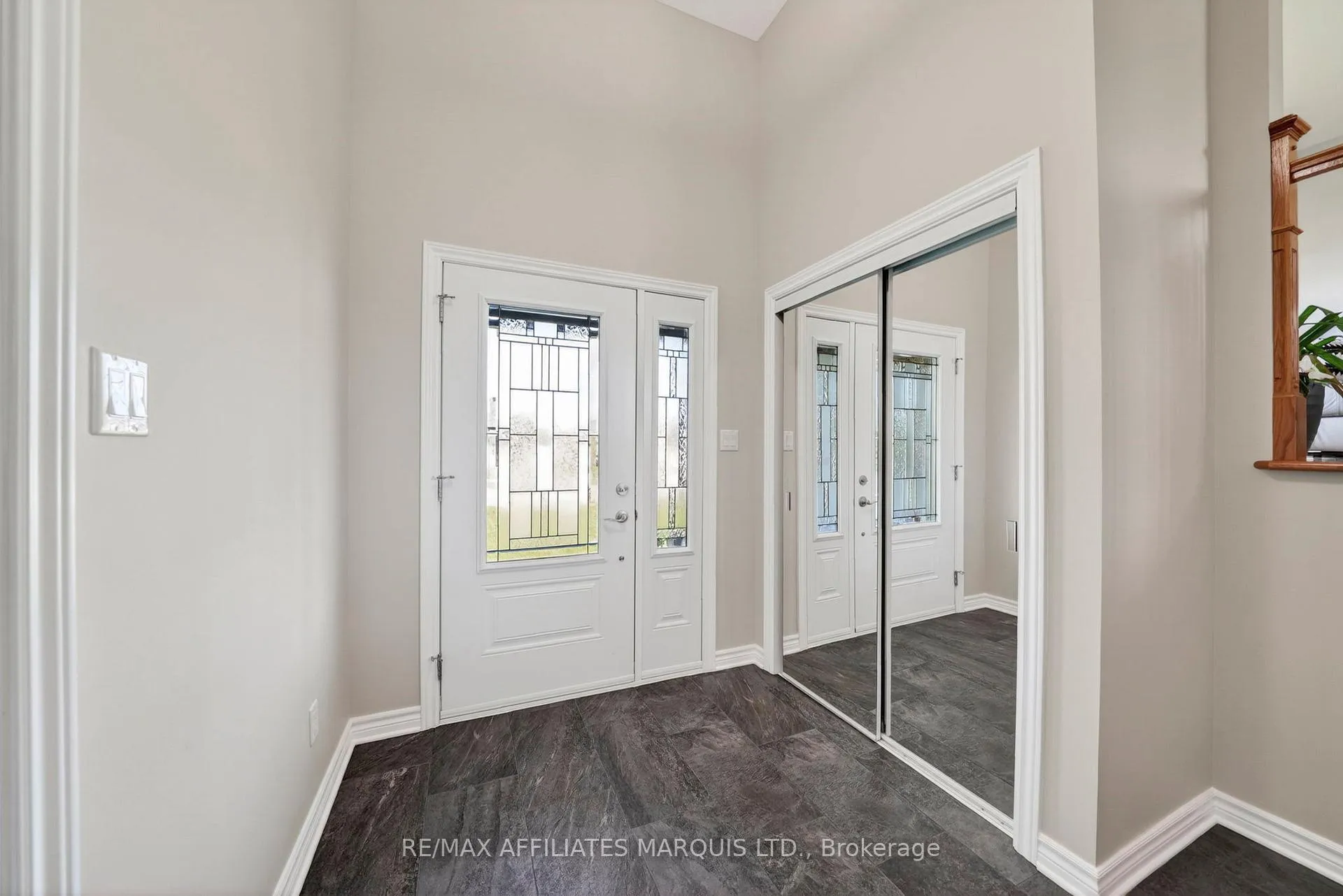 Photo 6 of 2140 Burke Avenue, Cornwall — HOMEH