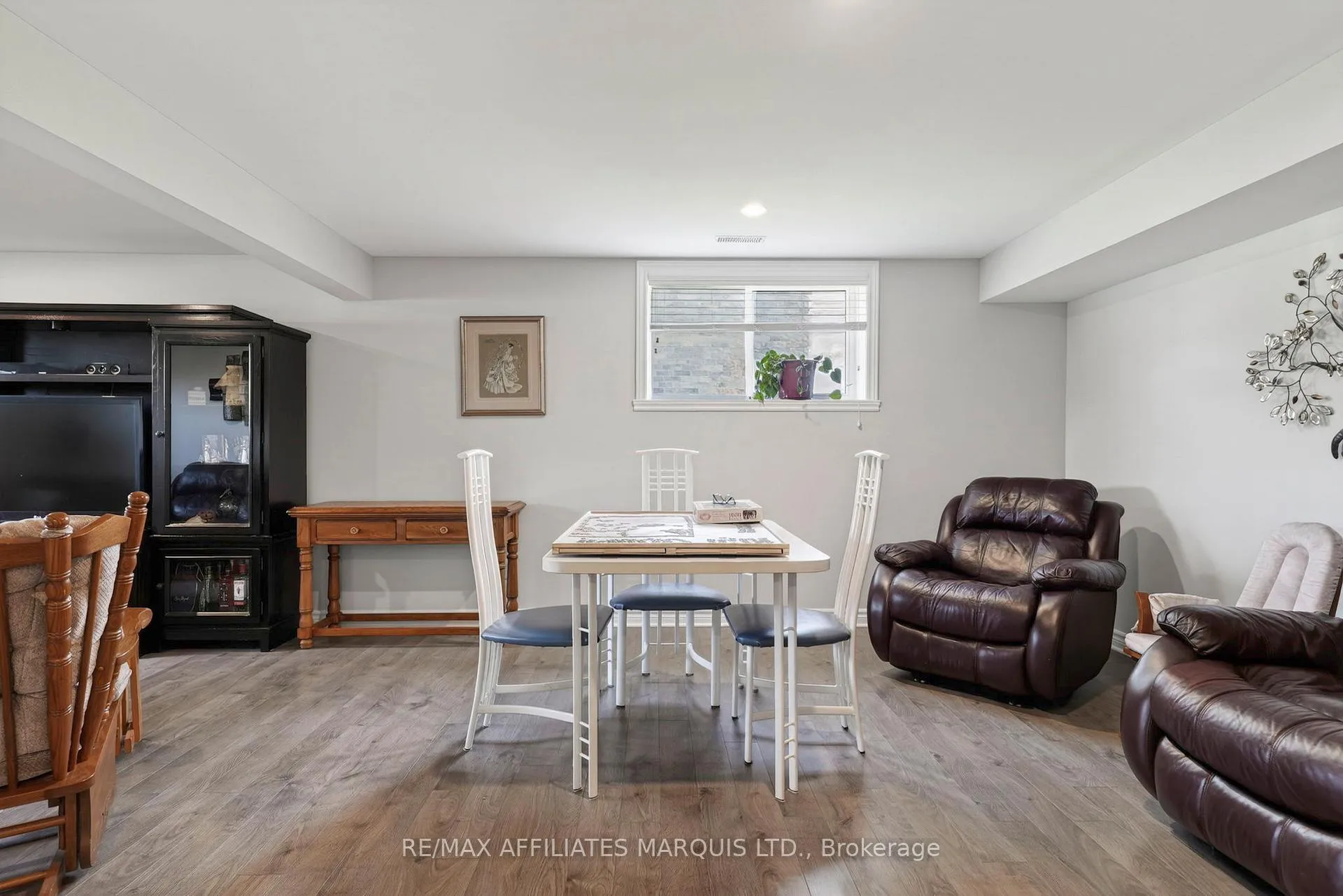 Photo 27 of 2140 Burke Avenue, Cornwall — HOMEH