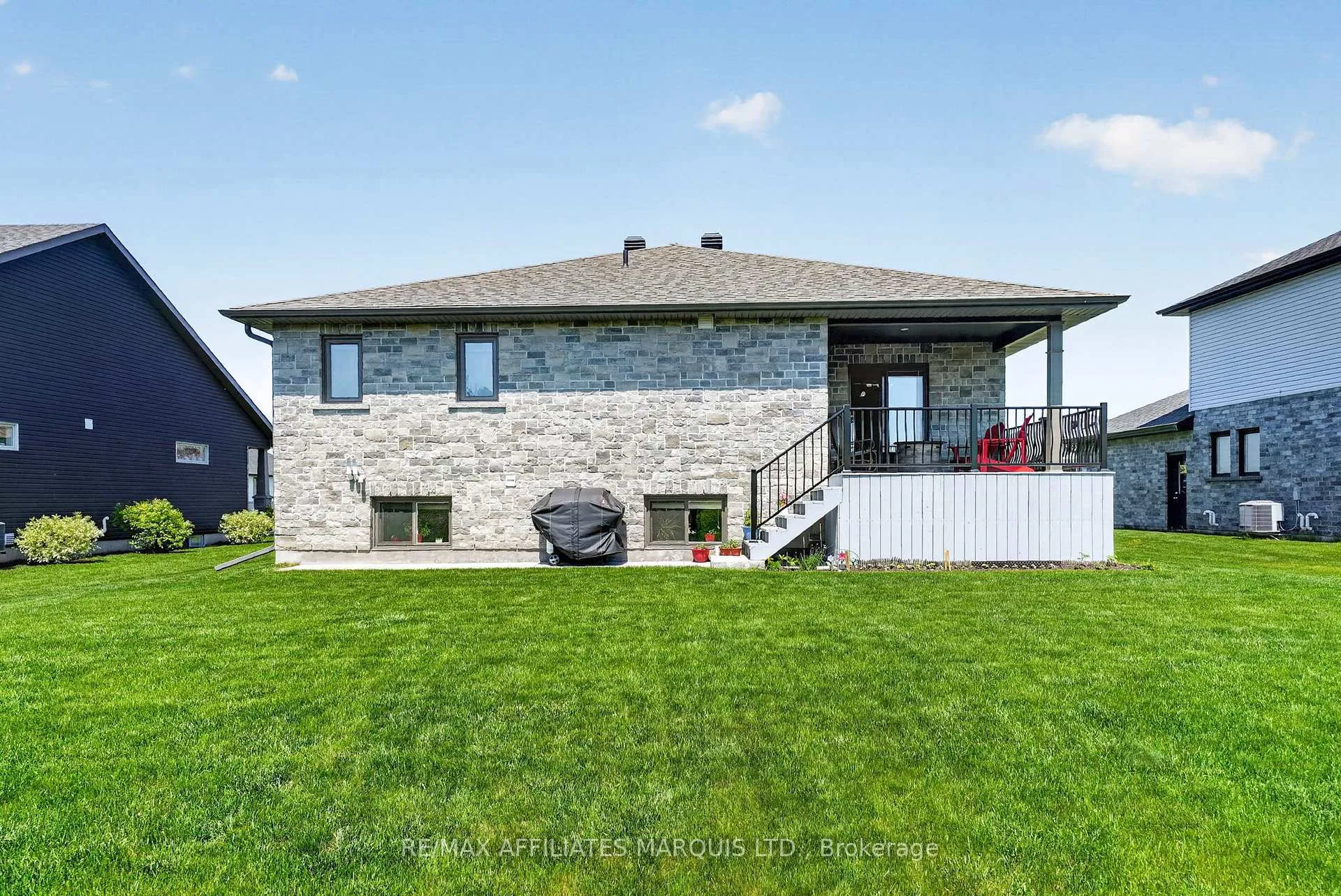 Photo 35 of 2140 Burke Avenue, Cornwall — HOMEH