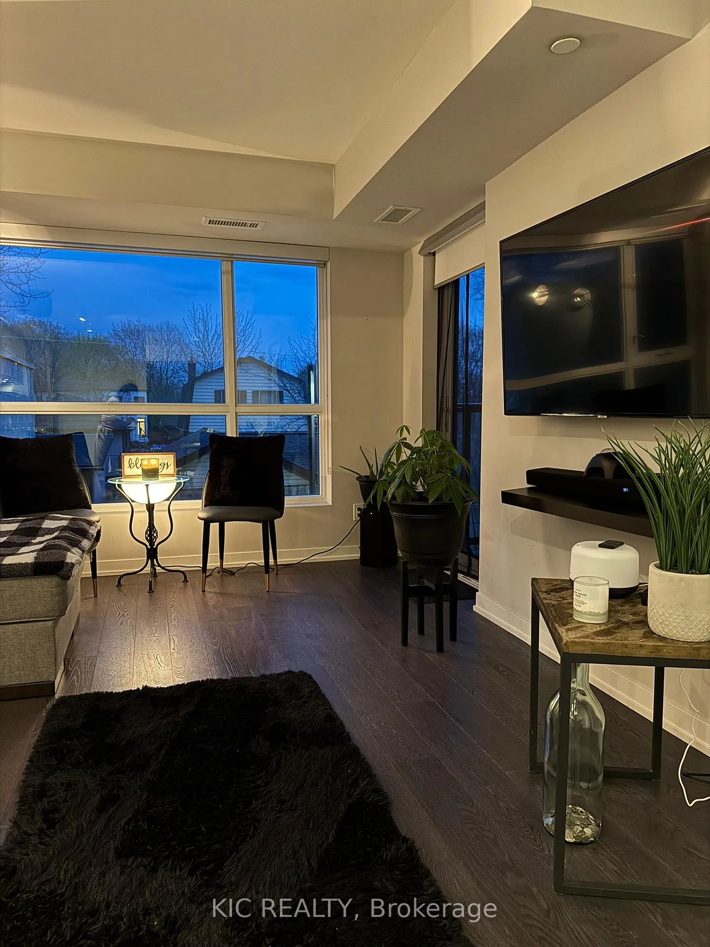 Photo 10 of Unit 221, 1401 O'Connor Drive, Toronto, O'Connor-Parkview — HOMEH
