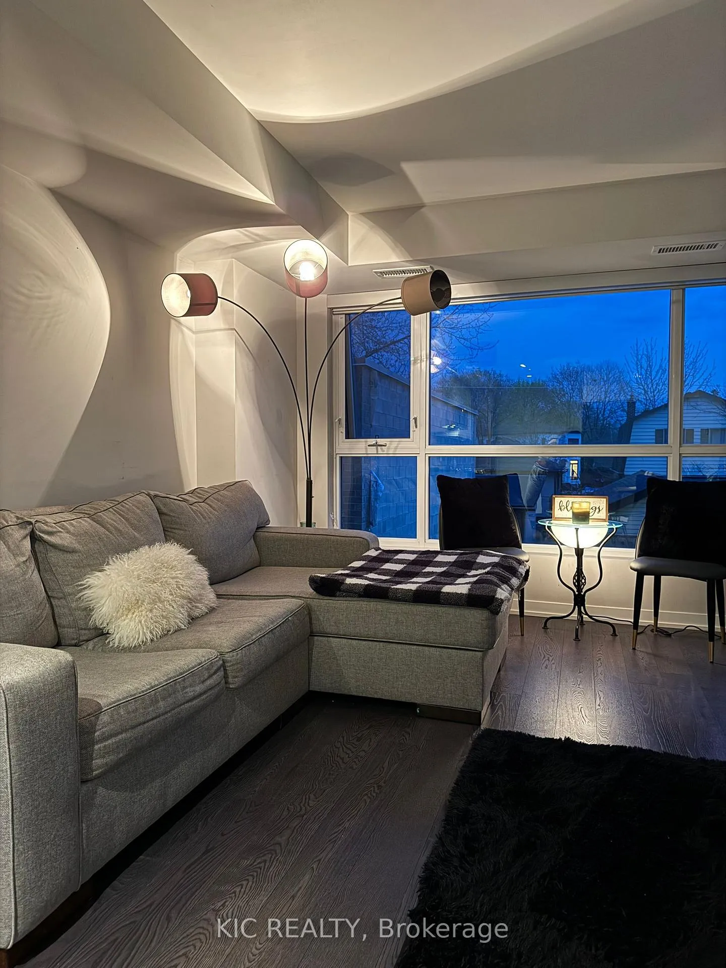 Photo 11 of Unit 221, 1401 O'Connor Drive, Toronto, O'Connor-Parkview — HOMEH