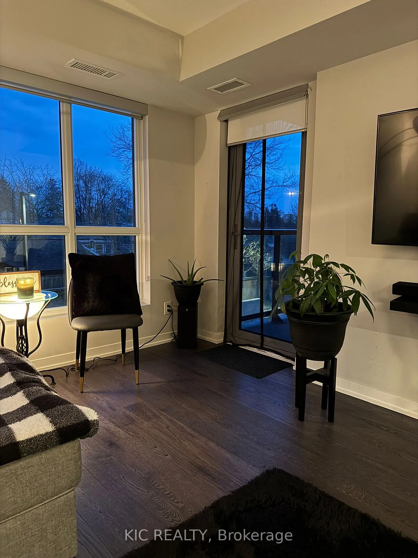 Photo 13 of Unit 221, 1401 O'Connor Drive, Toronto, O'Connor-Parkview — HOMEH