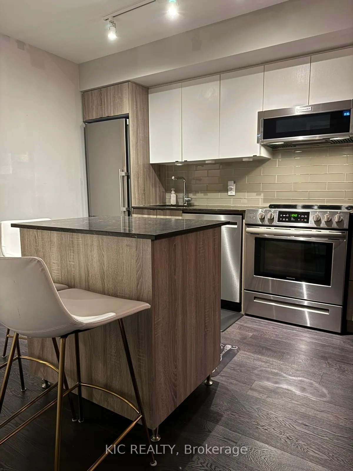 Photo 18 of Unit 221, 1401 O'Connor Drive, Toronto, O'Connor-Parkview — HOMEH