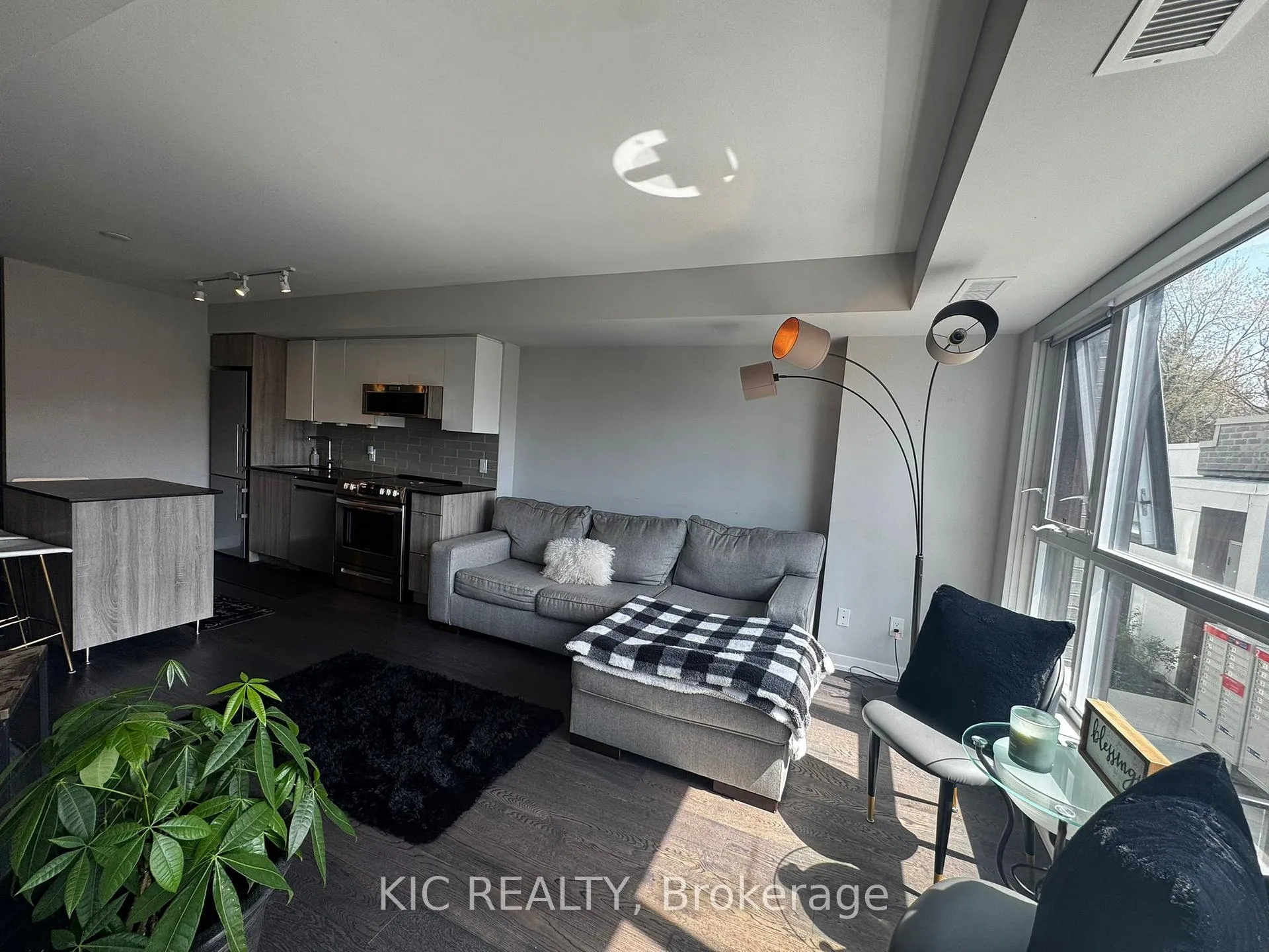 Photo 23 of Unit 221, 1401 O'Connor Drive, Toronto, O'Connor-Parkview — HOMEH