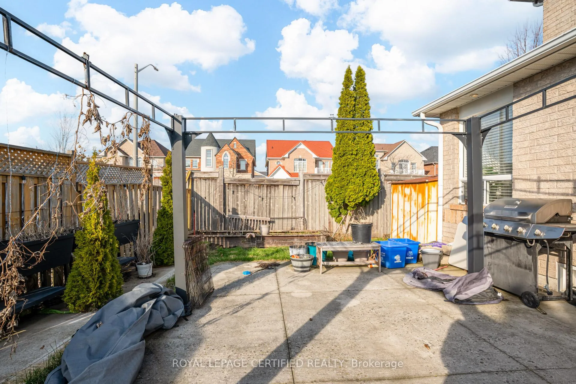 Photo 43 of 2 Studebaker Trail, Brampton, Fletcher's Meadow — HOMEH