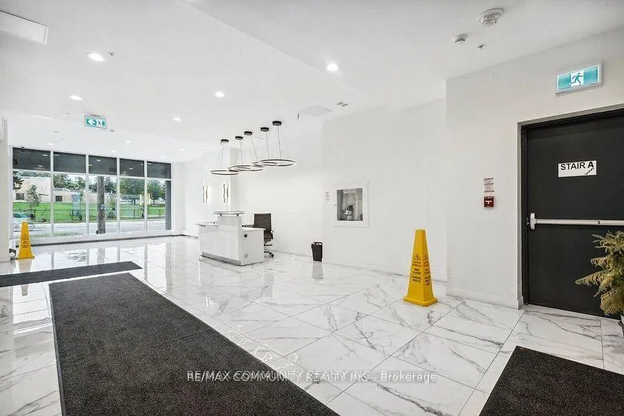 Photo 3 of Unit 905, 128 King Street N, Waterloo — HOMEH