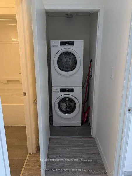Photo 12 of Unit 905, 128 King Street N, Waterloo — HOMEH