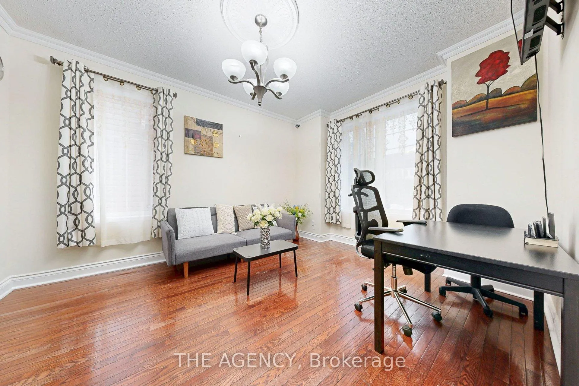 Photo 5 of 31 Seward Crescent, Ajax, Northeast Ajax — HOMEH