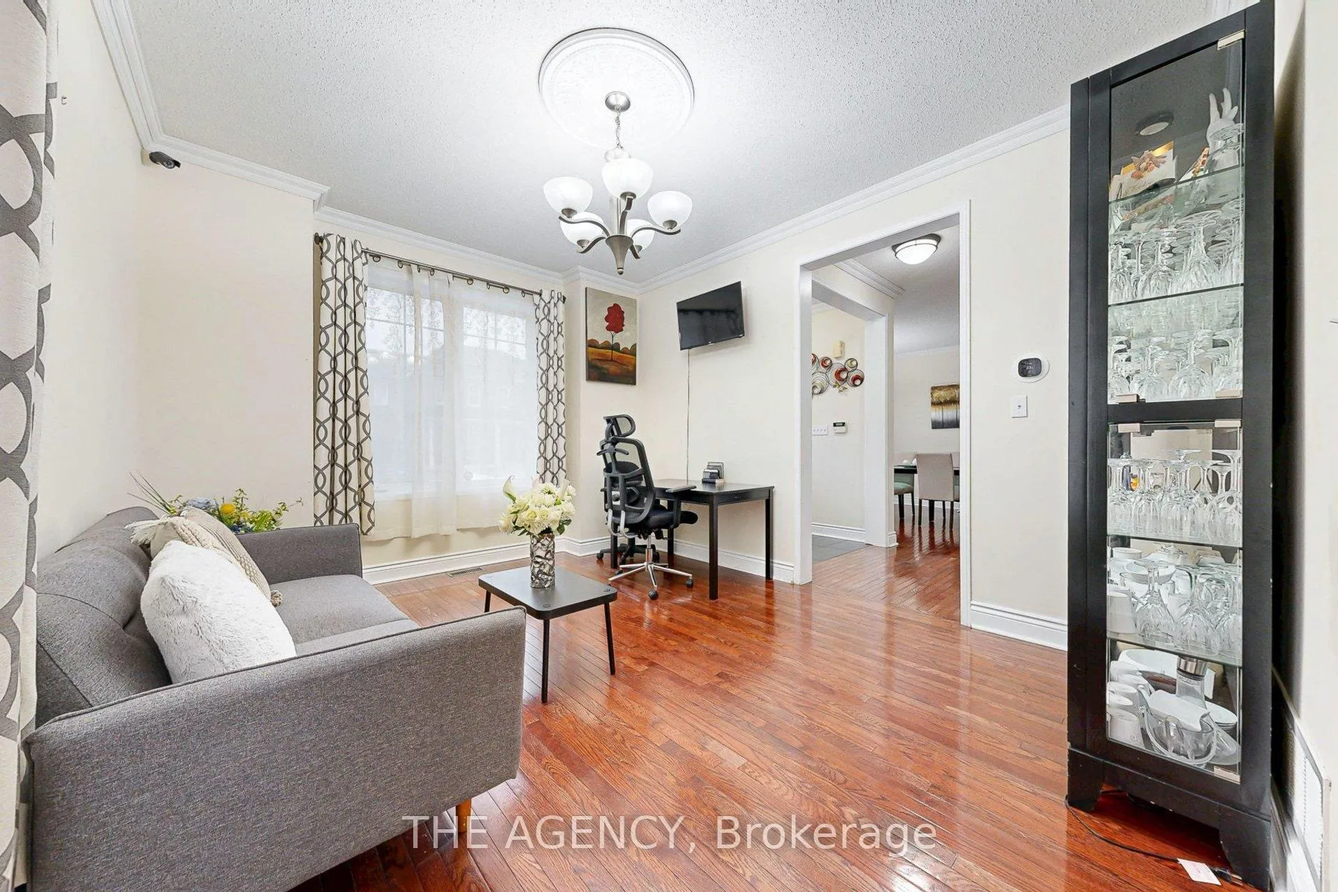 Photo 6 of 31 Seward Crescent, Ajax, Northeast Ajax — HOMEH