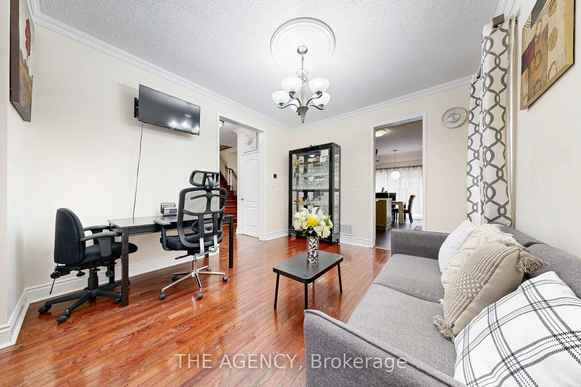 Photo 7 of 31 Seward Crescent, Ajax, Northeast Ajax — HOMEH