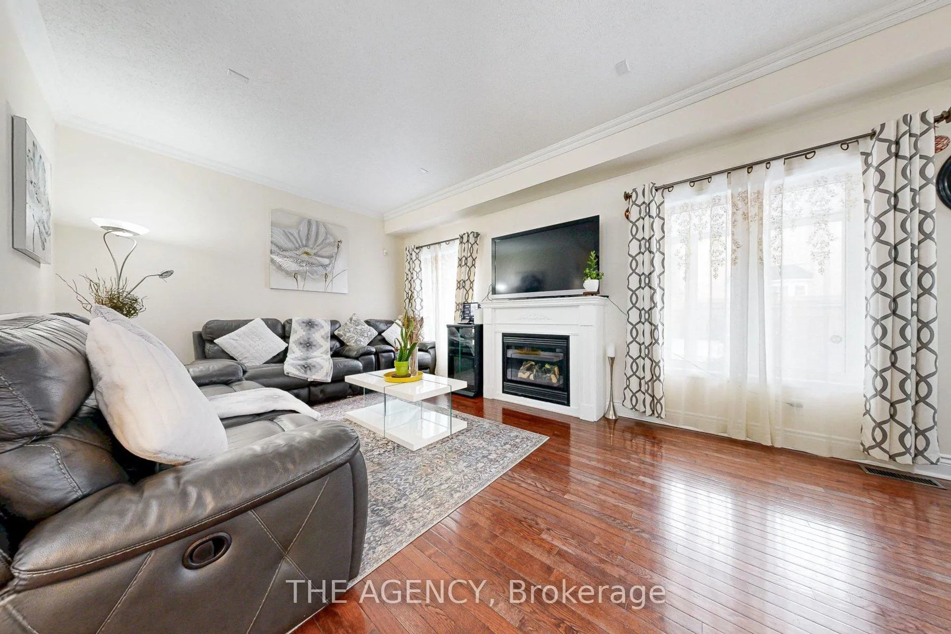 Photo 13 of 31 Seward Crescent, Ajax, Northeast Ajax — HOMEH