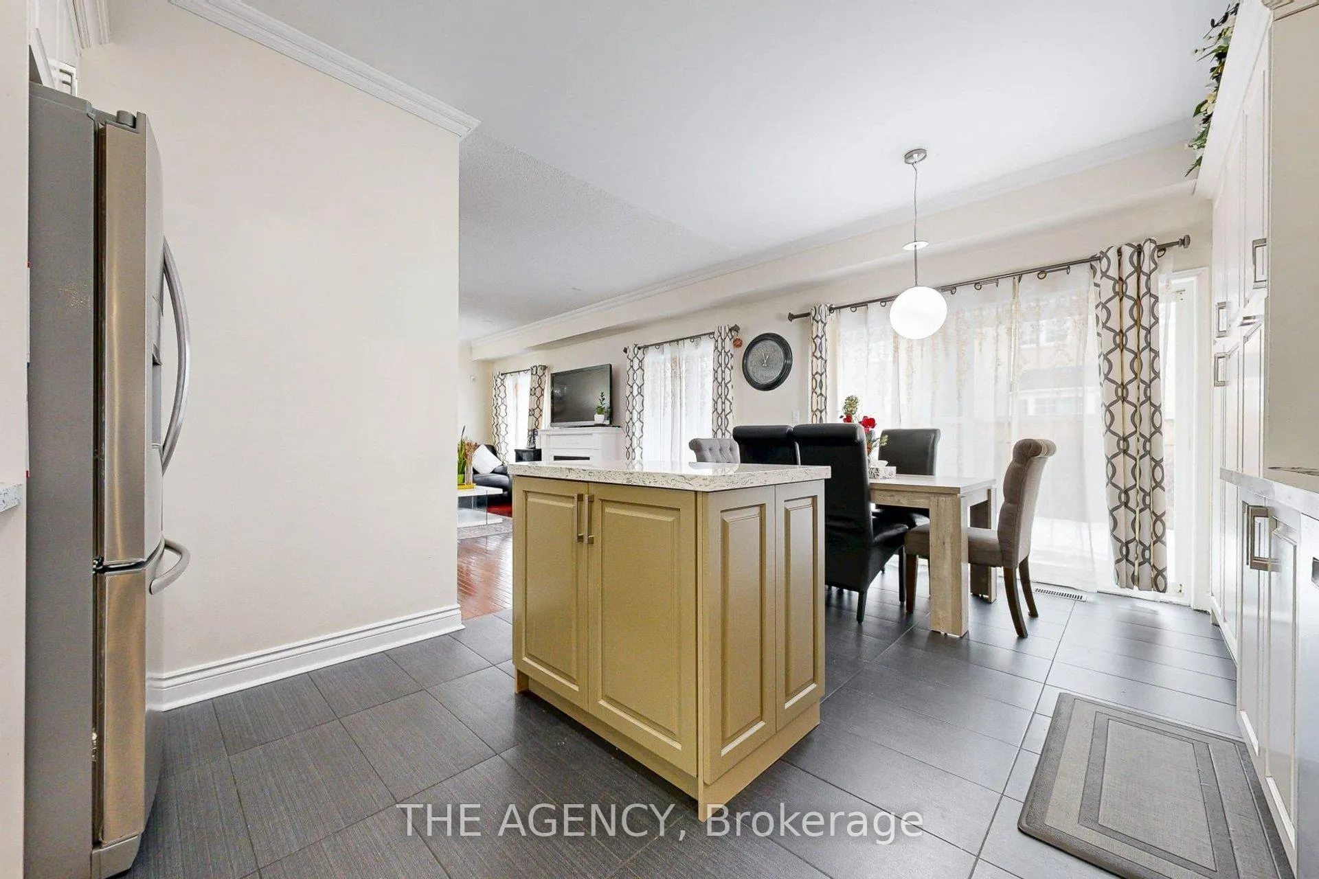 Photo 19 of 31 Seward Crescent, Ajax, Northeast Ajax — HOMEH