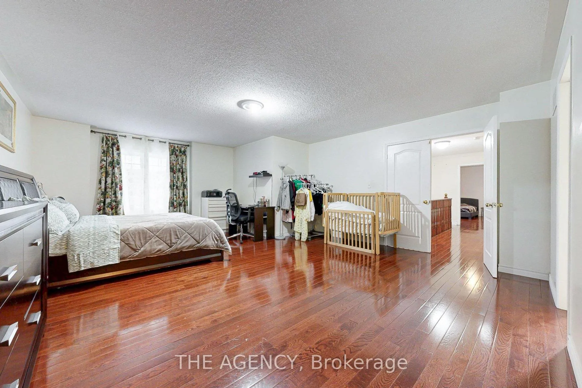 Photo 32 of 31 Seward Crescent, Ajax, Northeast Ajax — HOMEH