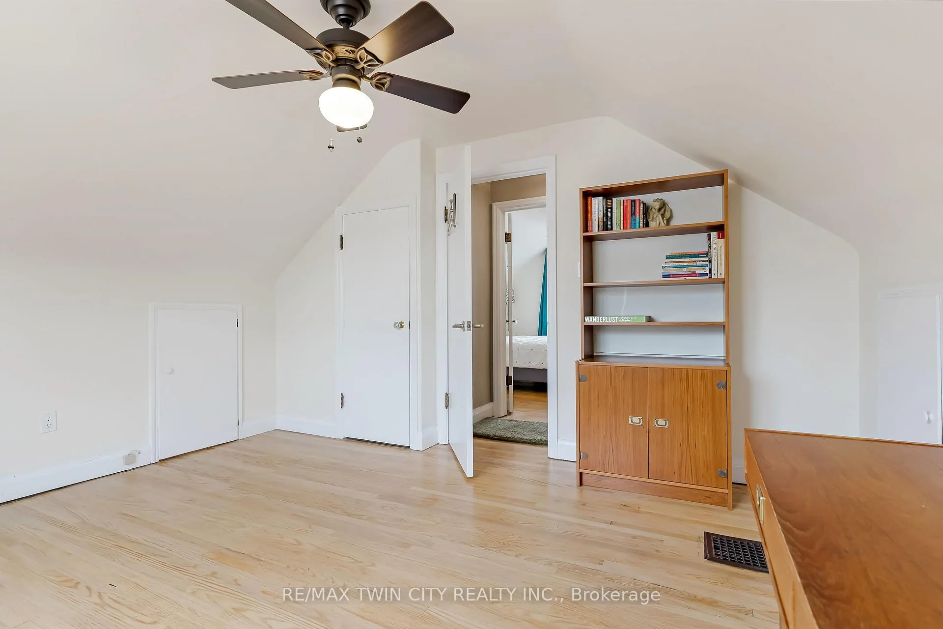 Photo 27 of 187 Neilson Avenue, Waterloo, Uptown Waterloo — HOMEH