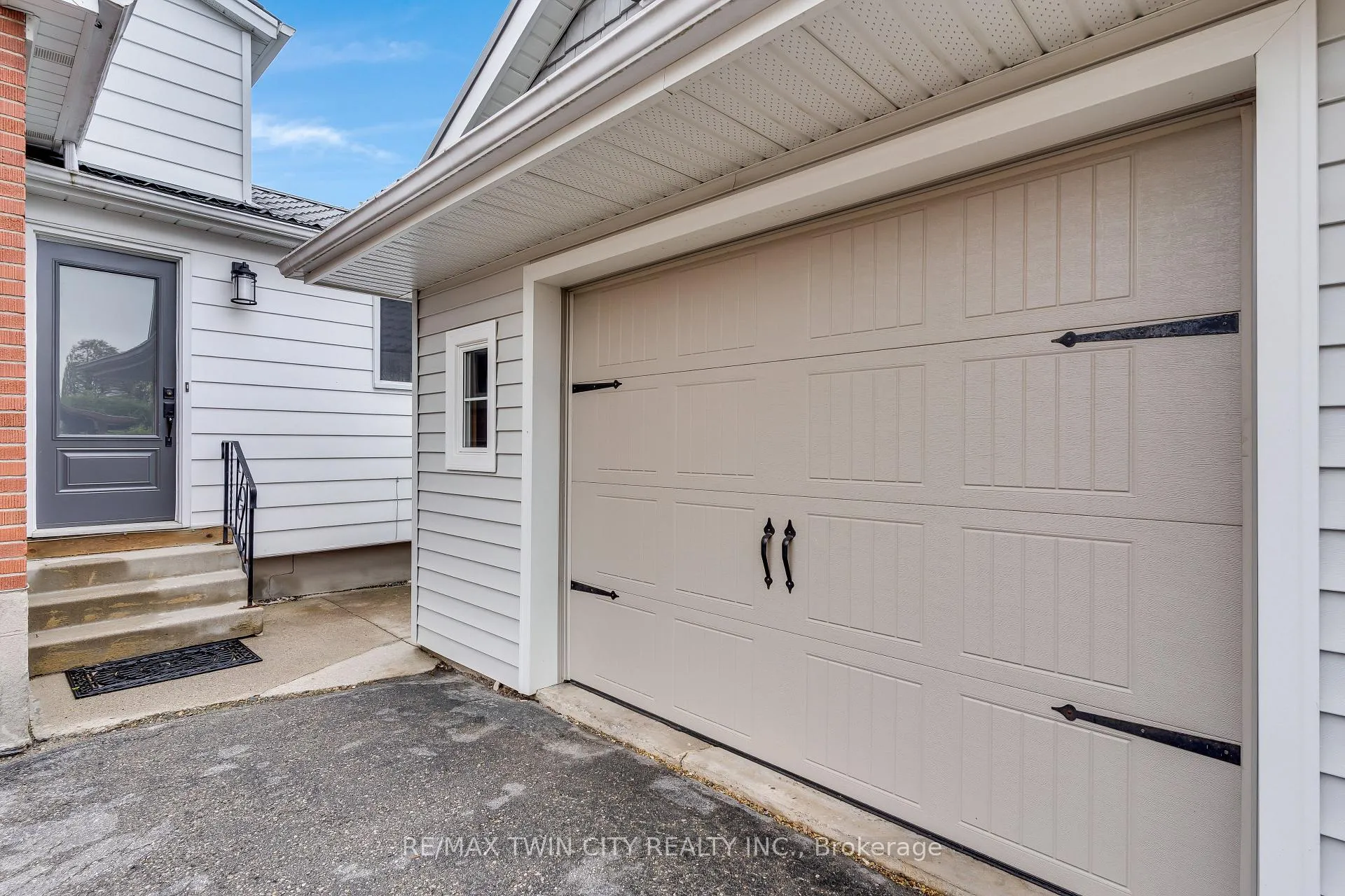 Photo 39 of 187 Neilson Avenue, Waterloo, Uptown Waterloo — HOMEH