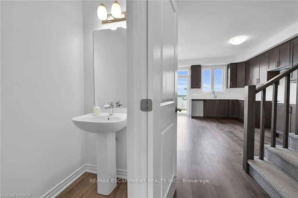 Photo 16 of Unit 35, 120 Court Drive, Brant, Paris — HOMEH