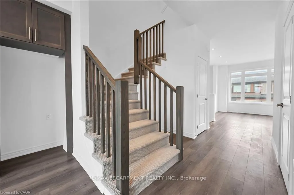 Photo 18 of Unit 35, 120 Court Drive, Brant, Paris — HOMEH