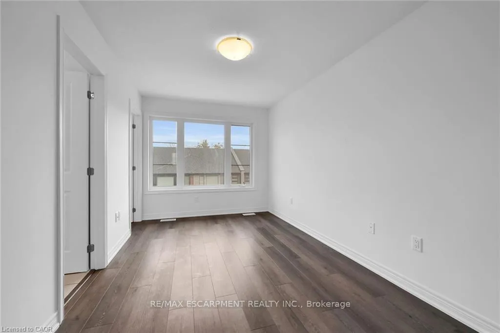 Photo 19 of Unit 35, 120 Court Drive, Brant, Paris — HOMEH