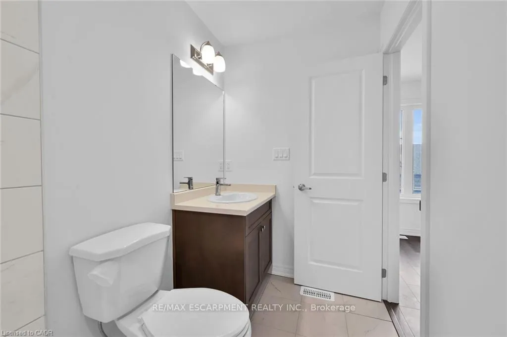 Photo 21 of Unit 35, 120 Court Drive, Brant, Paris — HOMEH