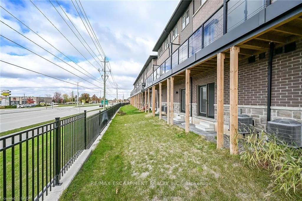 Photo 43 of Unit 35, 120 Court Drive, Brant, Paris — HOMEH