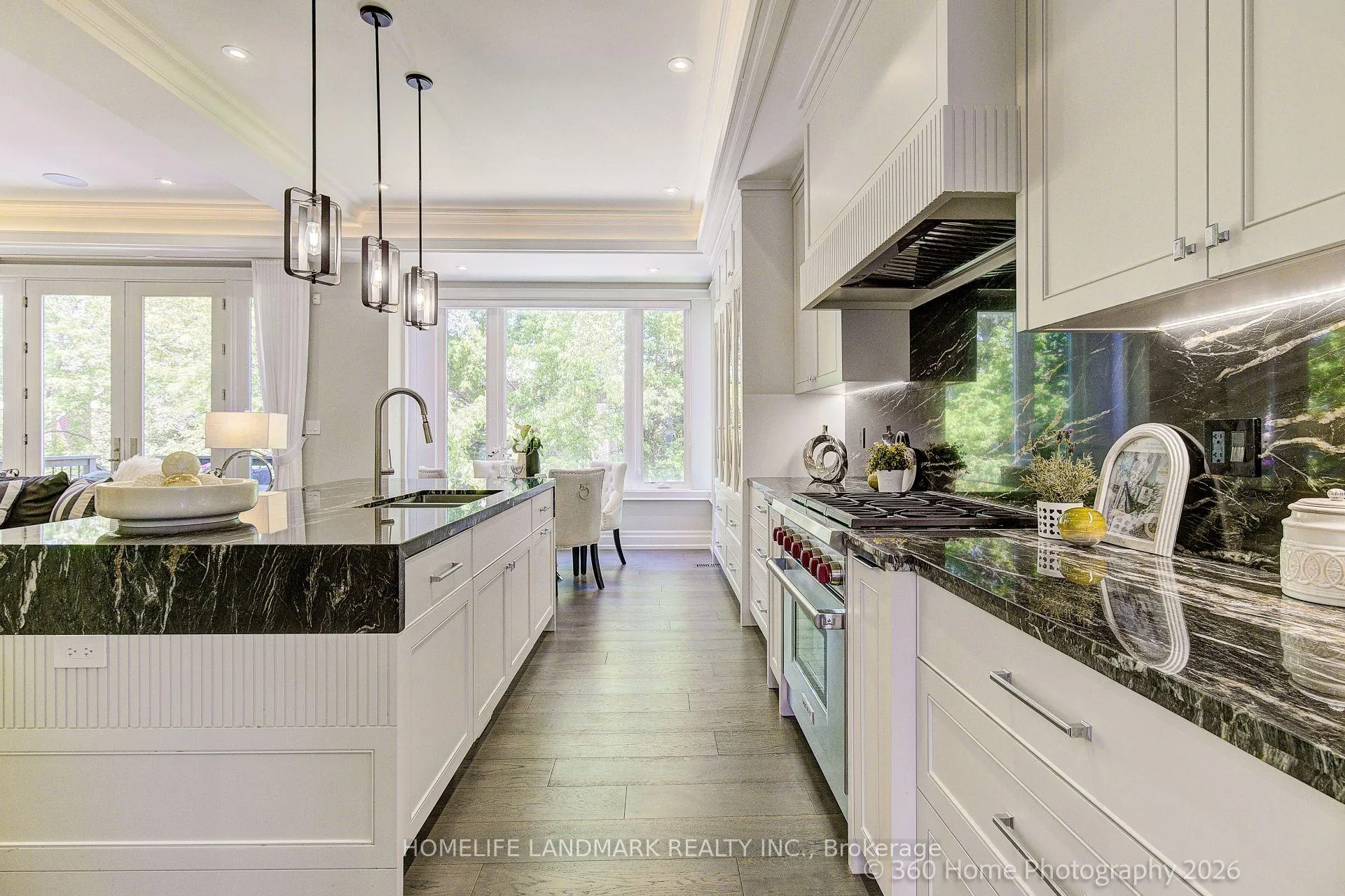 Photo 13 of 176 Caribou Road, Toronto, Bedford Park-Nortown — HOMEH