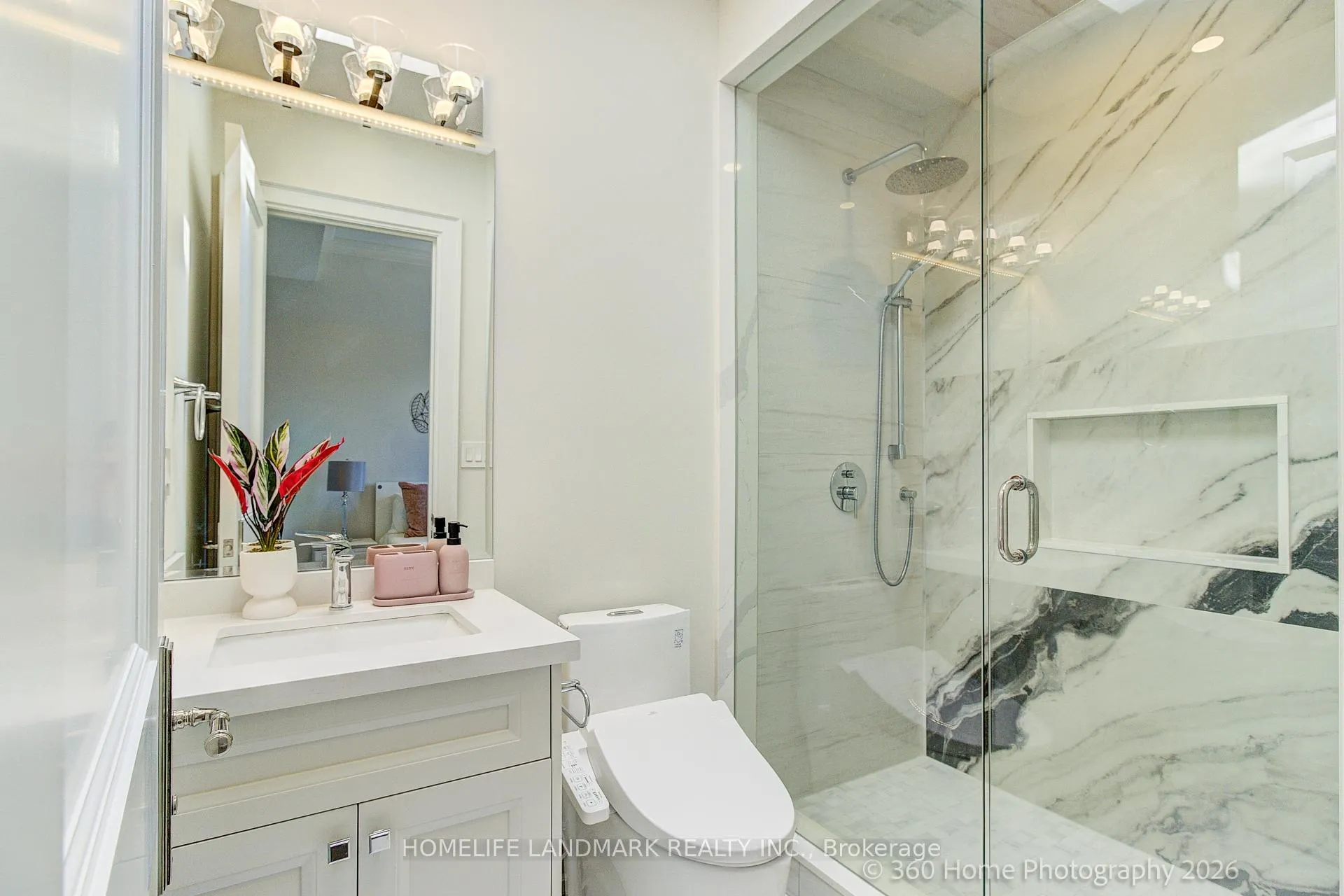 Photo 33 of 176 Caribou Road, Toronto, Bedford Park-Nortown — HOMEH