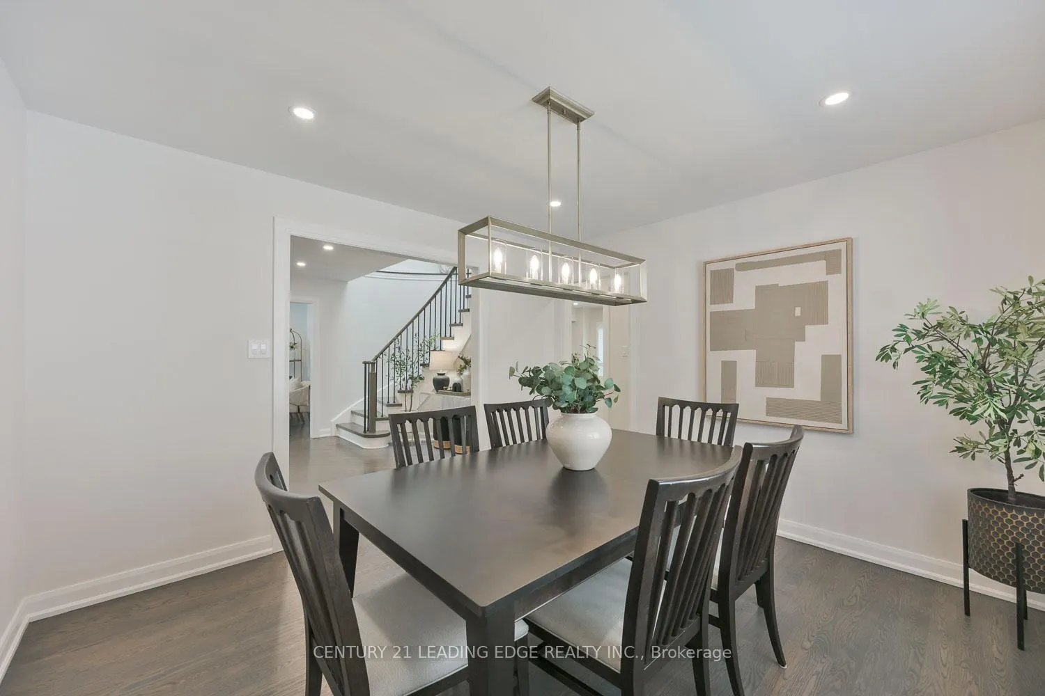 Photo 12 of 6 Dalecroft Circle, Markham, Unionville — HOMEH
