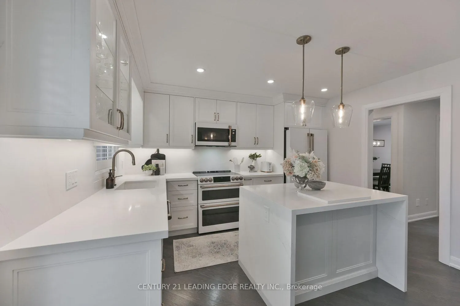 Photo 16 of 6 Dalecroft Circle, Markham, Unionville — HOMEH