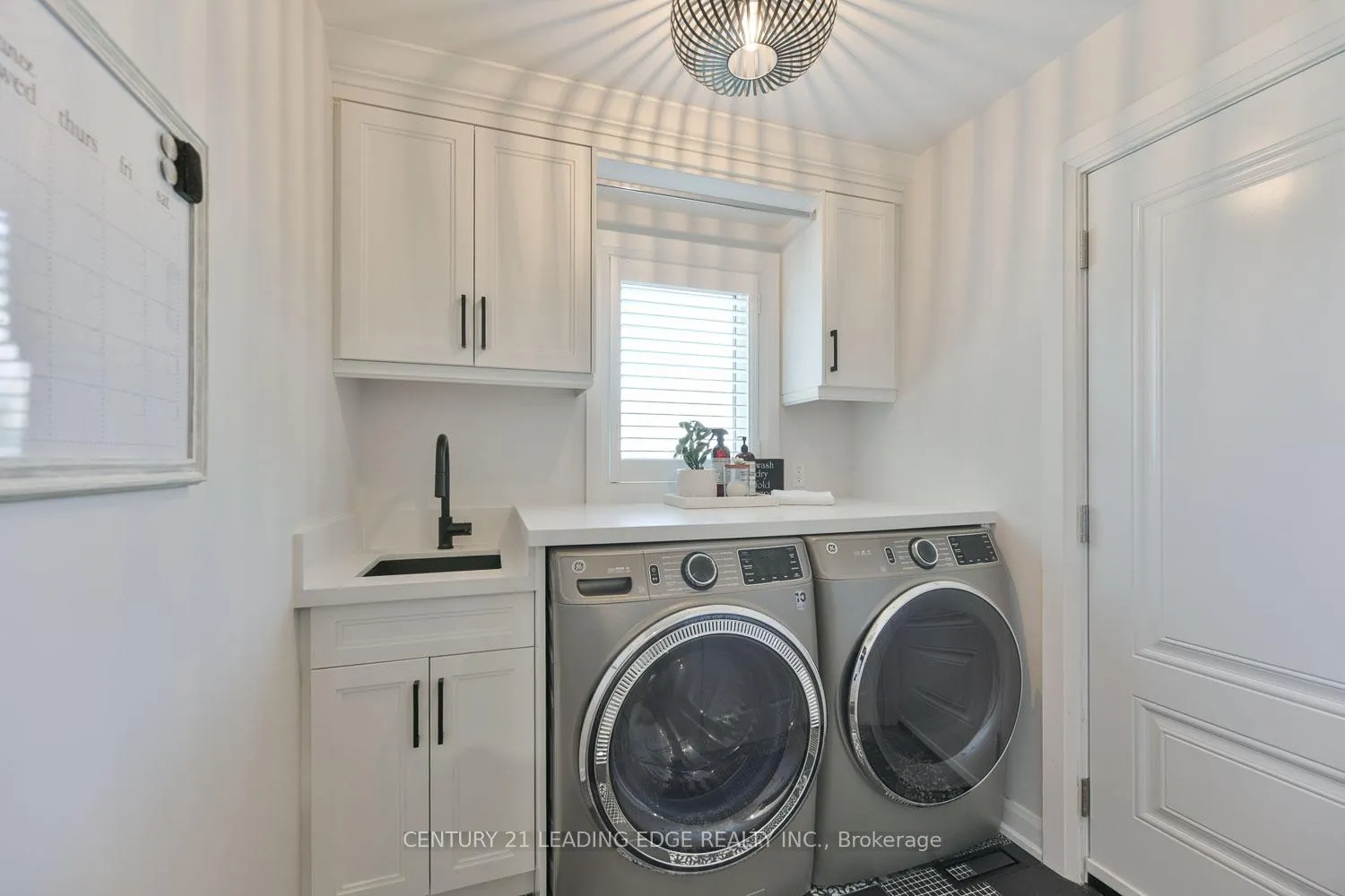 Photo 25 of 6 Dalecroft Circle, Markham, Unionville — HOMEH