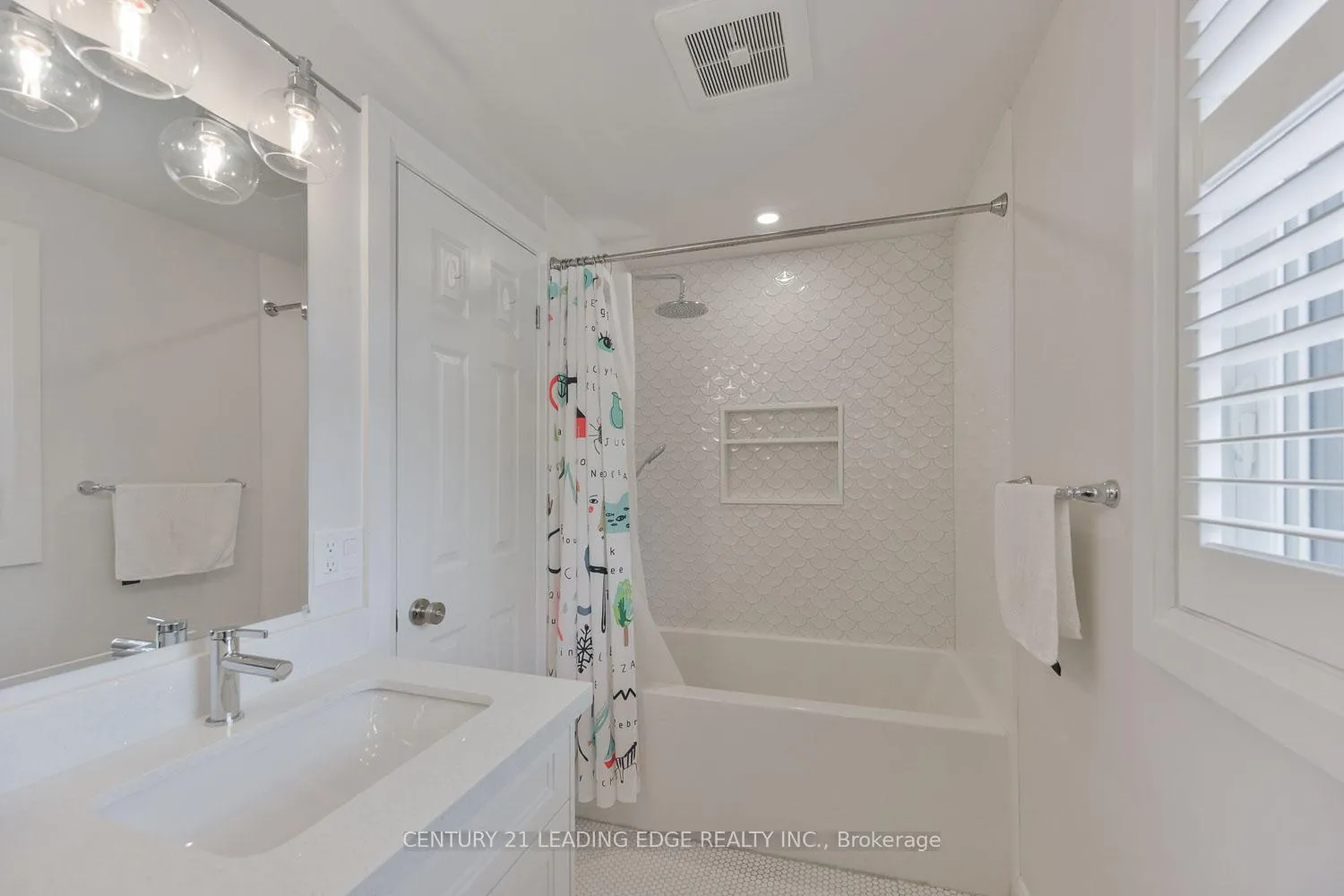 Photo 40 of 6 Dalecroft Circle, Markham, Unionville — HOMEH