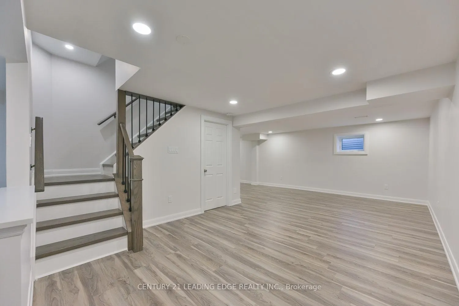 Photo 41 of 6 Dalecroft Circle, Markham, Unionville — HOMEH