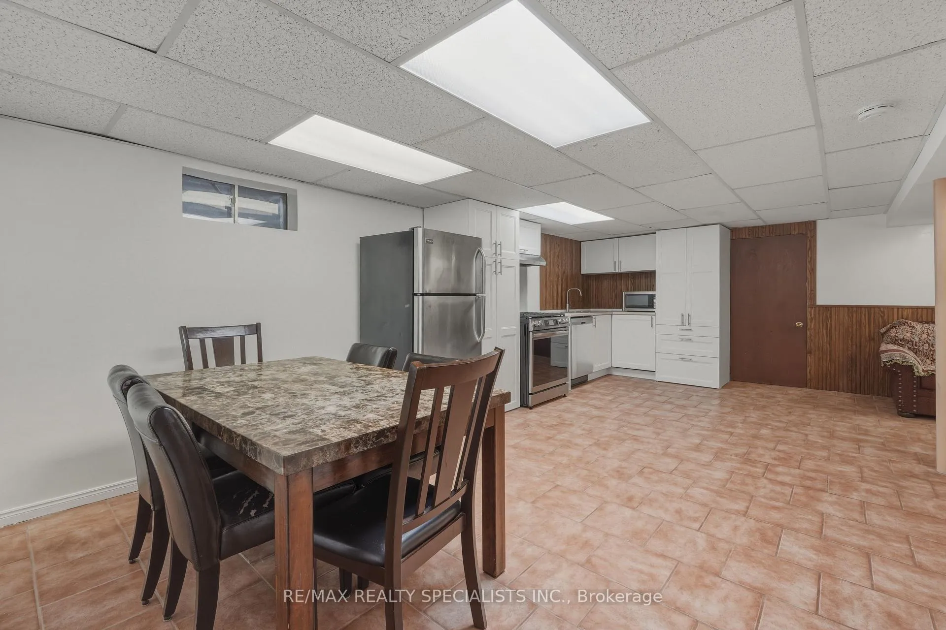Photo 37 of 817 Syer Drive, Milton, Timberlea — HOMEH